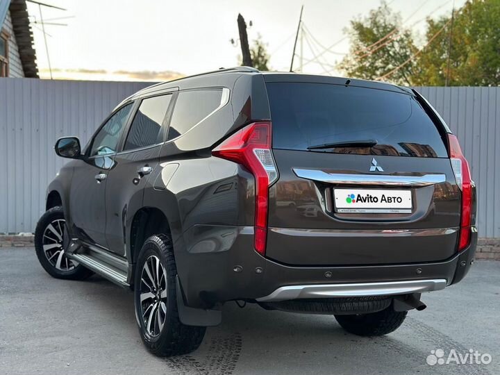 Mitsubishi Pajero Sport 3.0 AT, 2018, 288 200 км