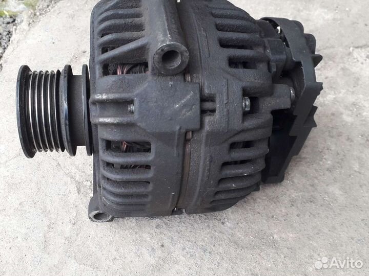 Генератор рено логан б/у