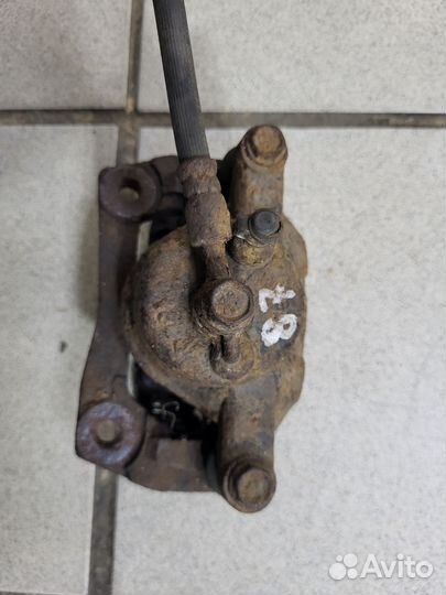 Суппорт передний левый Geely mk