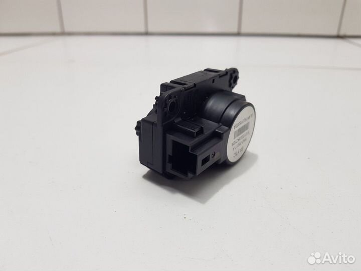 Моторчик привода заслонок (Haval F7)