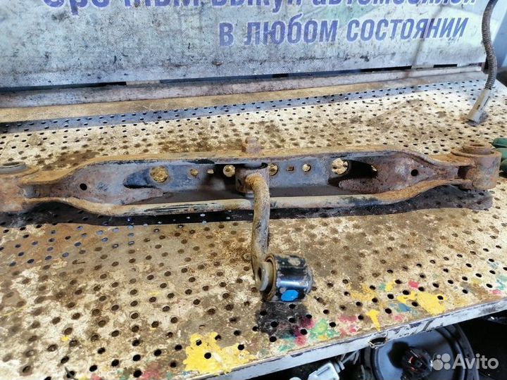 Рычаг задний левый Nissan X-Trail