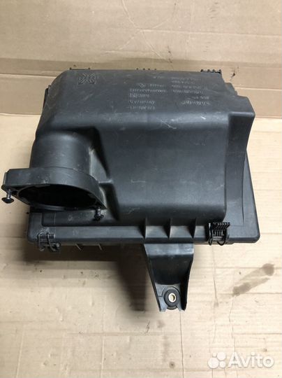 Корпус воздушного фильтра Фольксваген Т4