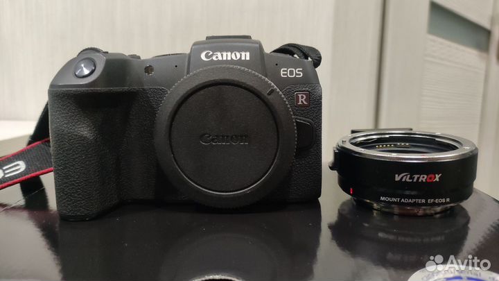 Беззеркальный фотоаппарат Canon EOS RP + адаптер