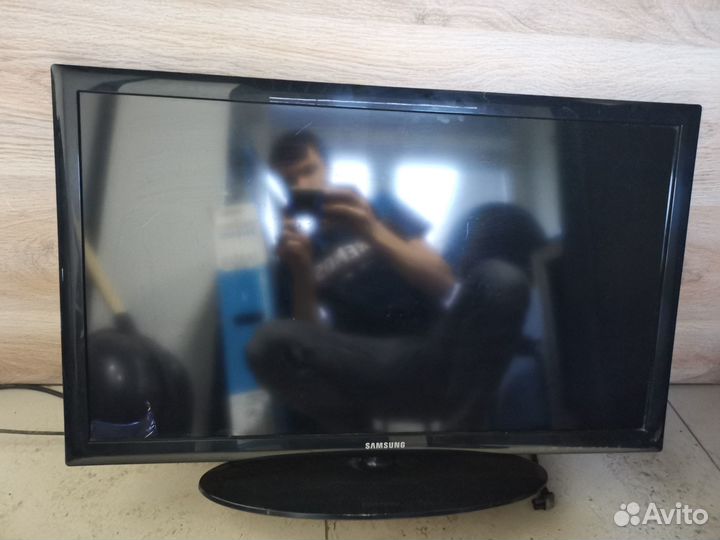 Телевизор Samsung UE32D4003 (Разбор)(По запчастям)