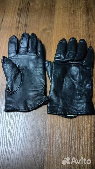 Шапки разные. Размер 56