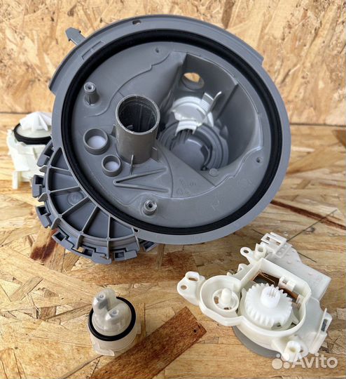 Чаша посудомоечной машины Bosch Siemens Neff