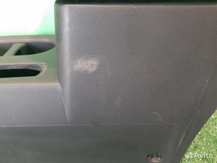 Консоль центральная с подлокотником Ssangyong Act