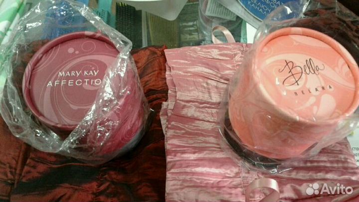 Пудра мерцающая парфюмированная