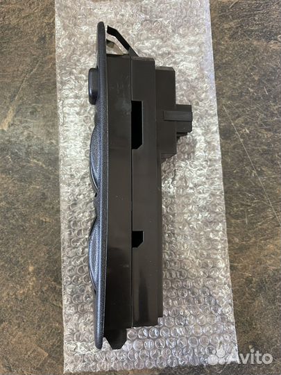 Блок стеклоподъемника Митсубиси Спейс Стар,Каризма