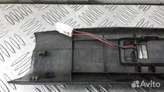 Накладка порога внутренняя правая lexus GS 3 (1NN3