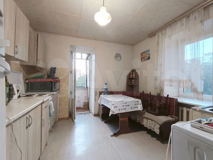 3-к. квартира, 65 м², 4/14 эт.