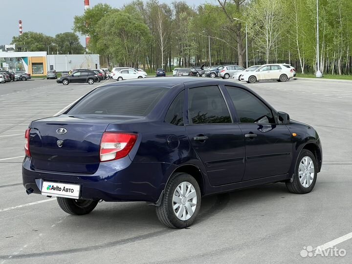 LADA Granta 1.6 AT, 2013, 193 200 км