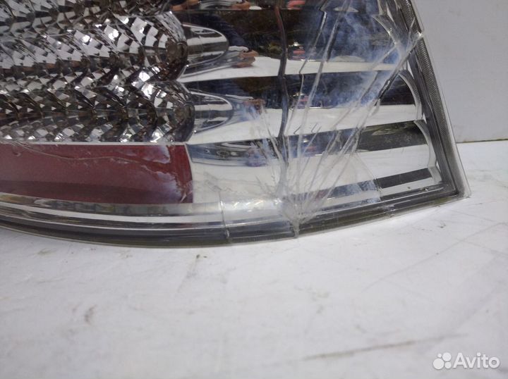 Фонарь задний toyota corolla 120