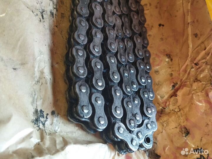 Мотоциклетная цепь DID 520 VX3 108 звеньев