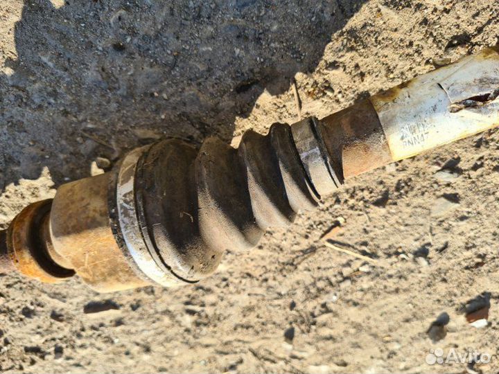 Привод Peugeot 308 хэтчбек 1.6 EP6 2008