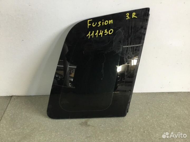 Стекло кузовное глухое правое Ford Fusion 2002-201