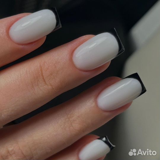 Маникюр и педикюр