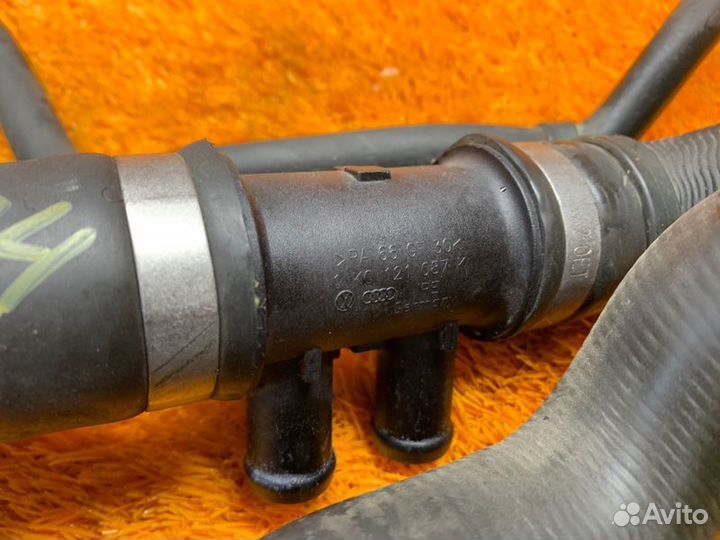 Патрубок системы охлаждения Volkswagen Tiguan 5N