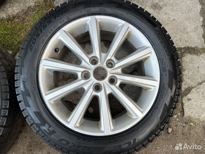 R16 Pirelli Ice Zero FR 205/55, PCD 5x108 DIA 63.4