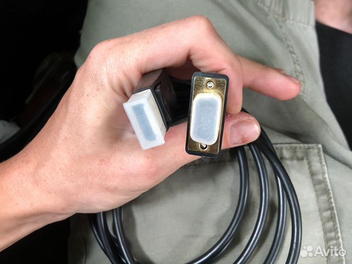 Кабель displayport vga