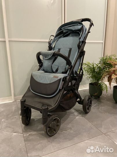 Коляска прогулочная babalo