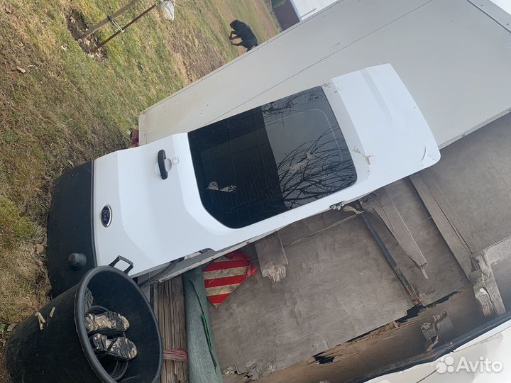 Дверь задняя правая Форд транзит с 2014 года