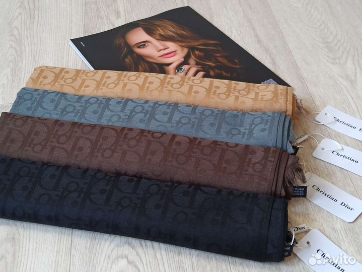 Палантин молочный Кашемир Christian Dior 8 цветов