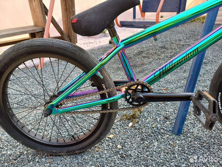Трюковой велосипед BMX
