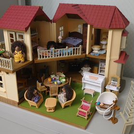 Sylvanian families большой дом со светом