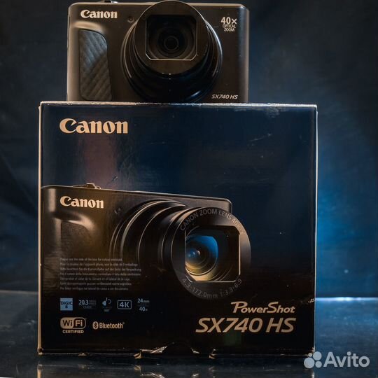 Canon powershot SX740HS