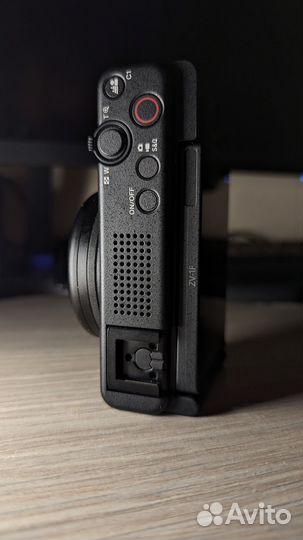 Камера Sony zv 1f