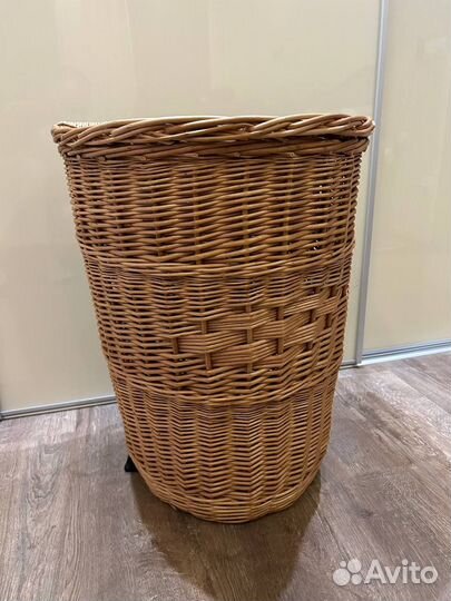 Корзина плетеная