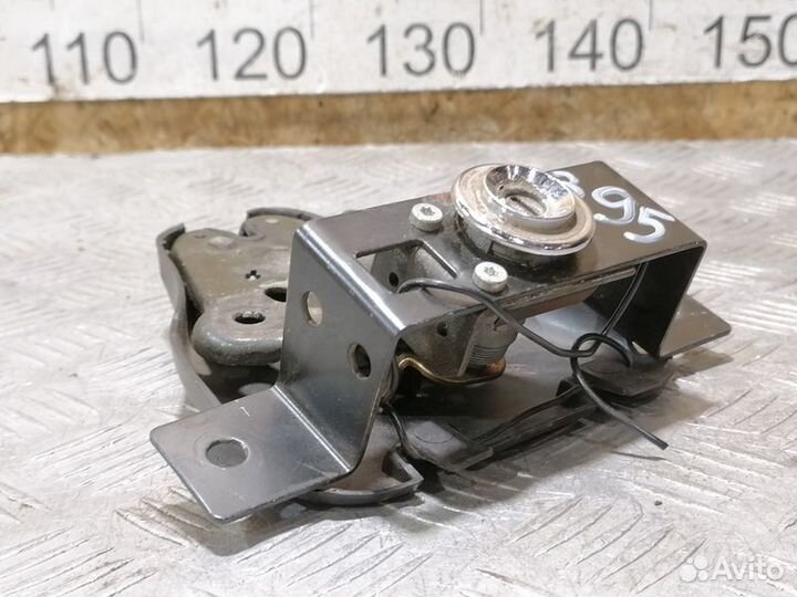 Замок багажника Chrysler Sebring/dodge stratus 200