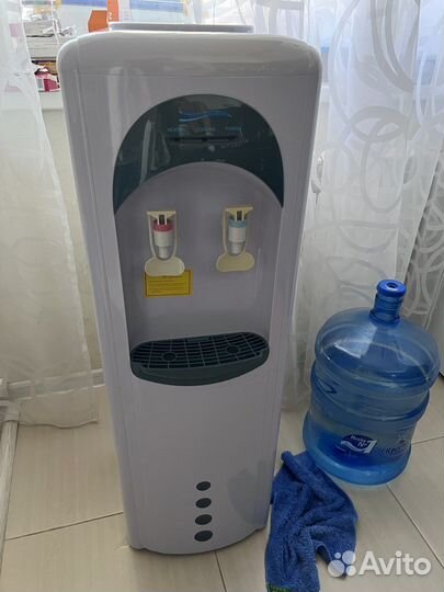 Кулер для воды бу