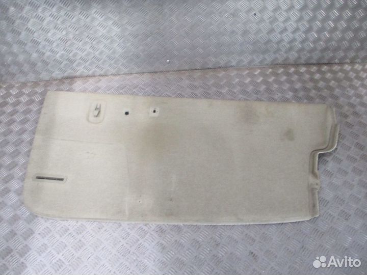 Обшивка потолка правая Volvo 21650082