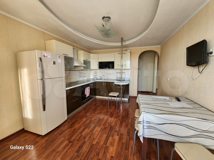 2-к. квартира, 70 м², 13/14 эт.