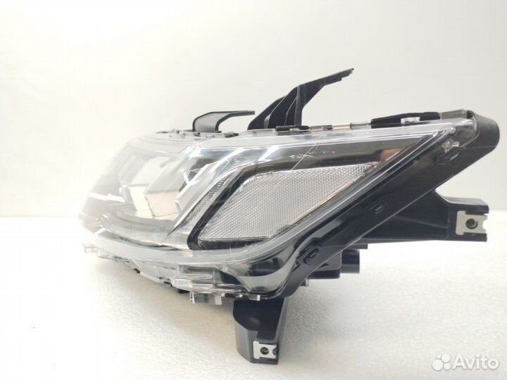 Фара передняя левая Mitsubishi Outlander 3 GF 2.0