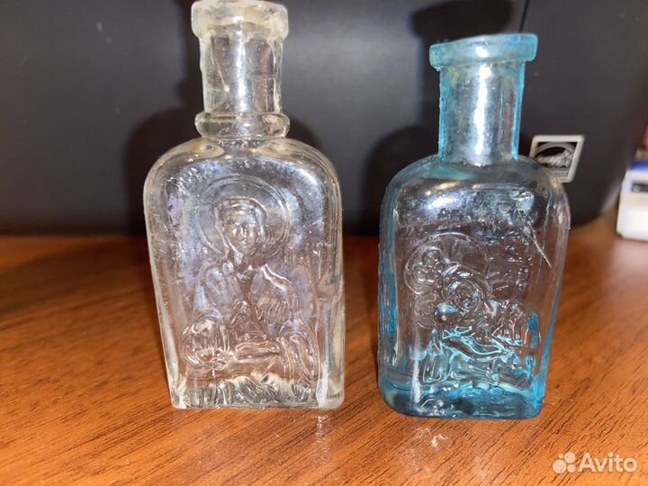 Старинные церковные пузырьки из под масла