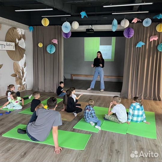 Почасовая аренда зала для выпускных и праздников