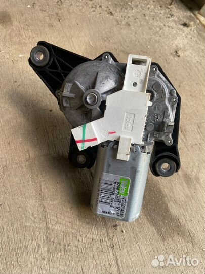 Моторчик заднего дворника Renault Duster 1