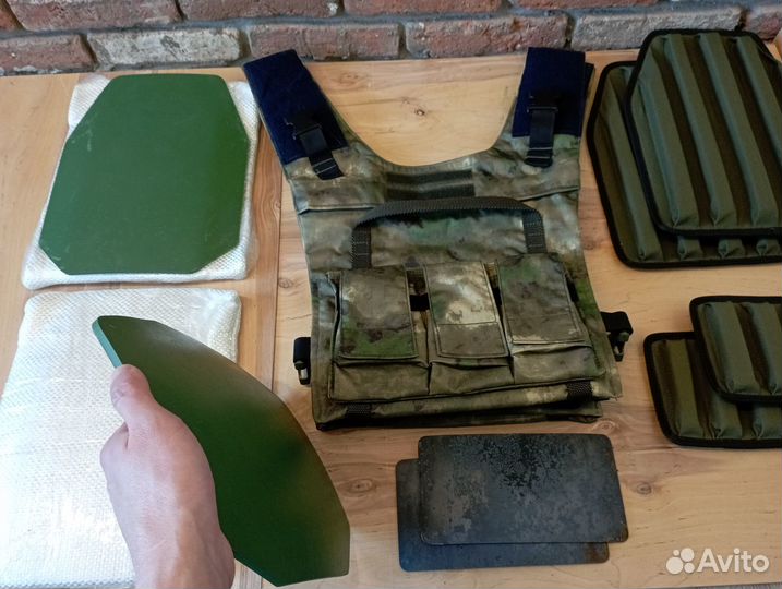 Бронежилет с пластинами Мох