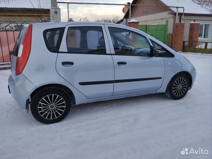 Mitsubishi Colt 1.3 МТ, 2005, 297 800 км