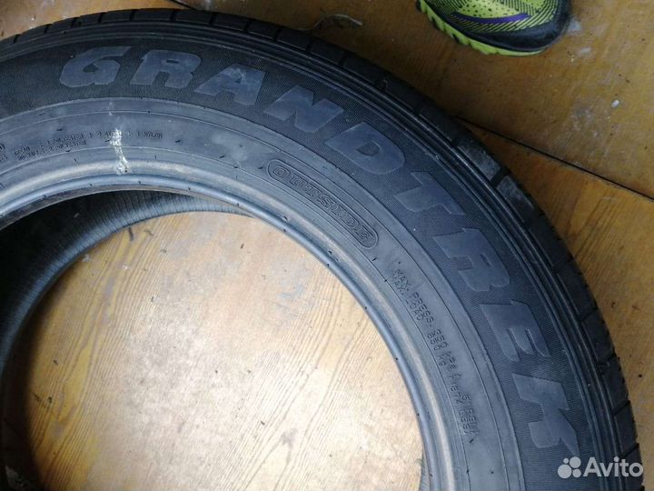 Dunlop Grandtrek ST30 225/65 R17 102H