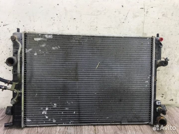 Радиатор двс Opel Omega B X20XEV 1998