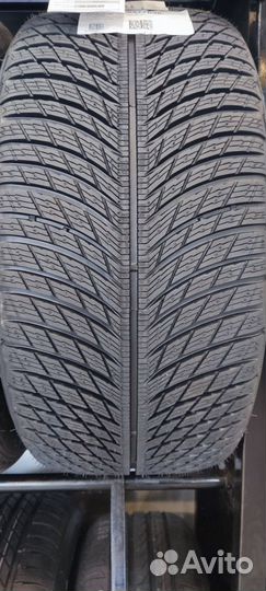 Michelin Pilot Alpin 5 SUV 295/40 R21 111V