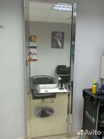 Парикмахерское зеркало