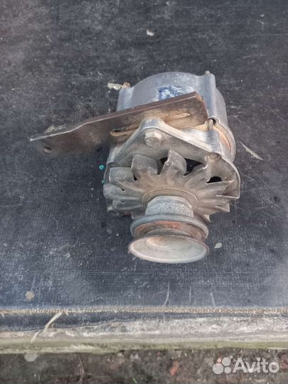 Генерато ауди 80