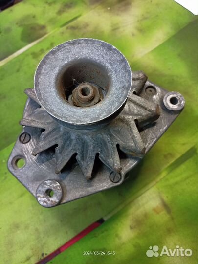 Генератор Bosch 026203015 B