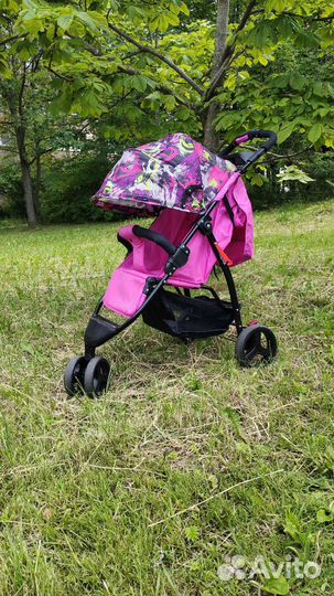Прогулочная коляска