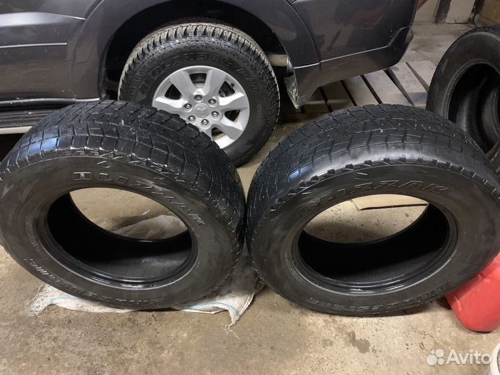 Шины R17 265/65 2шт